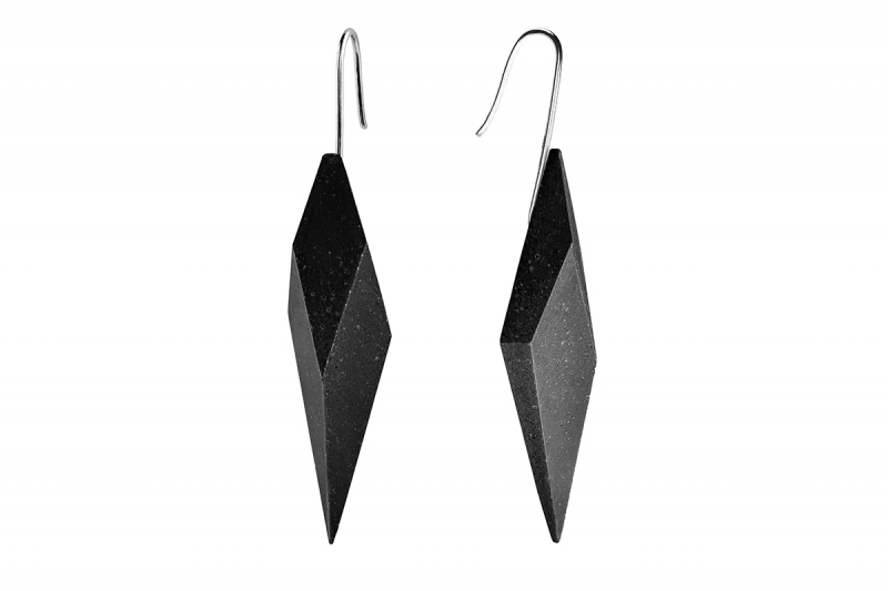 Wally concrete earring - Jewellery design