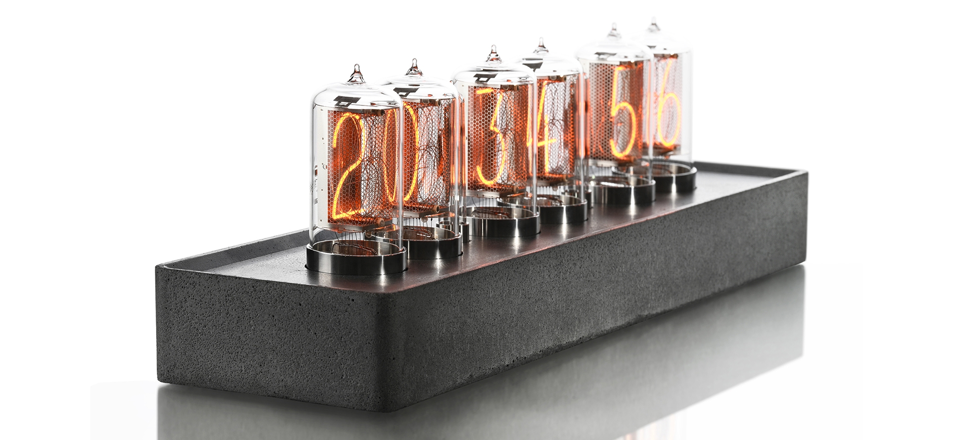 <b>NIXIE CLOCK</b> 